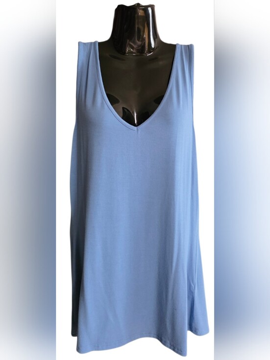 Source Unknown Tops - Blue V-Neck Sleeveless Tank Top Large